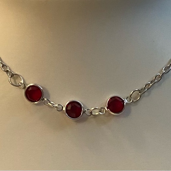 Swarovski Rivoli Siam Red Crystal bracelet NEW - Picture 3 of 12